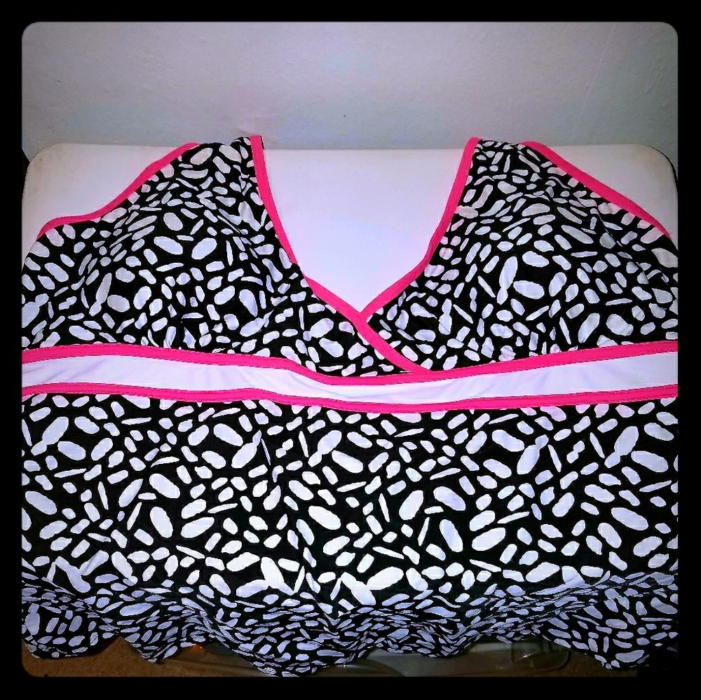 Swim suit top